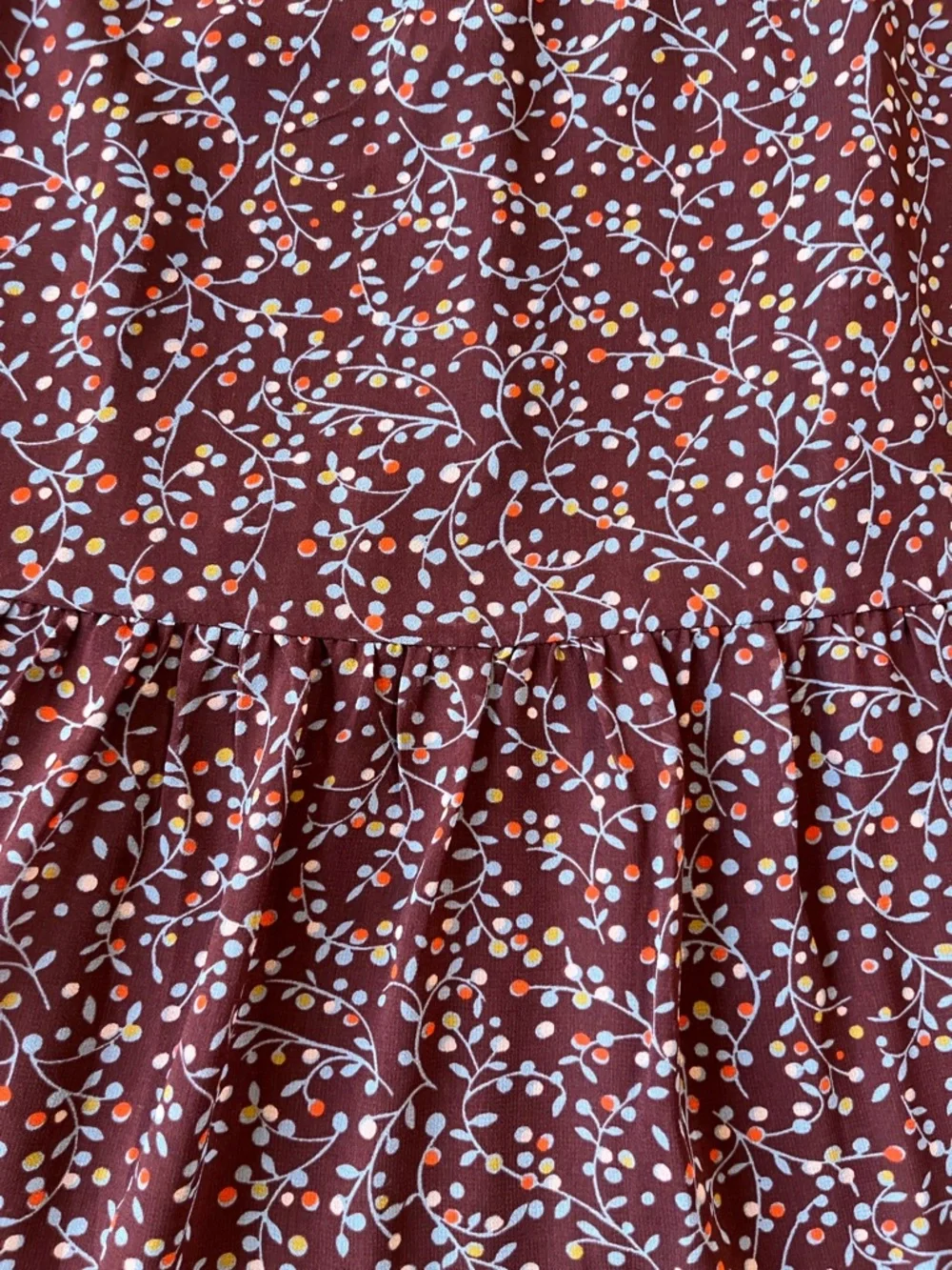 Boden Burgundy Midi Skirt with Light Blue Floral Vine Print SZ 10